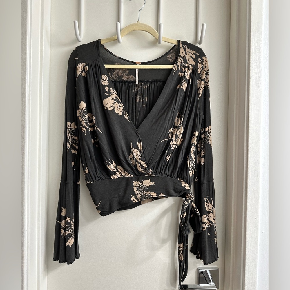 Free People Longsleeve